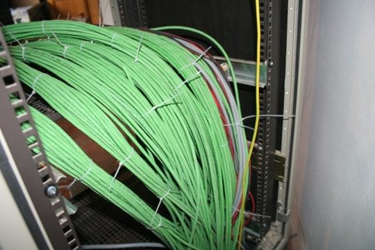 bare_wiring.jpg